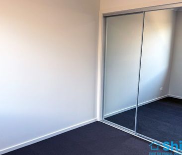 **New Home Haven in Historic Beveridge - 4BR Premium Builder** - Photo 5