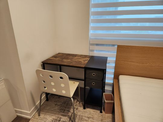 For Lease - 39 Roehampton Avenue Unit# 808, Toronto, Ontario - Photo 1