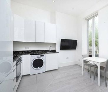 1 bedroom flat to rent - Photo 6