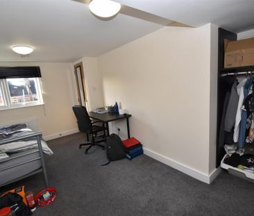 4 bedroom house to rent - Photo 5