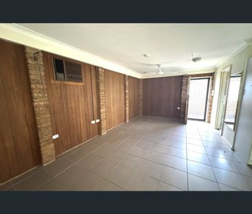 109A Fawcett Street, Glenfield, NSW 2167 - Photo 4