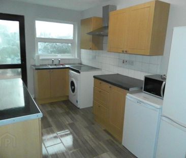 Portland Road, Larne, BT40 1DH - Photo 6