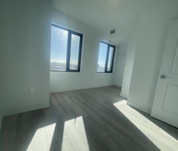 For Lease - 2920 Highway 7 Road Unit# 907, Vaughan, Ontario - Photo 3