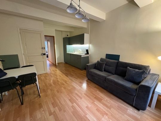 Location Appartement 2 pièces 45m² CARCASSONNE 11000 - Photo 1