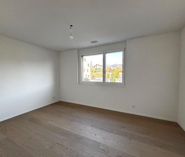 ERSTBEZUG! Exklusive 4.5-Zimmerwohnung in Alterswil - Photo 6