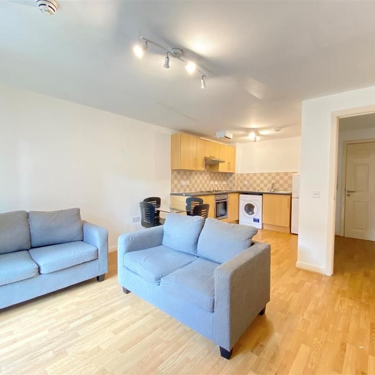 1 bedroom apartment to rent - Photo 1