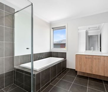 Stylish Two Storey Home - Photo 5