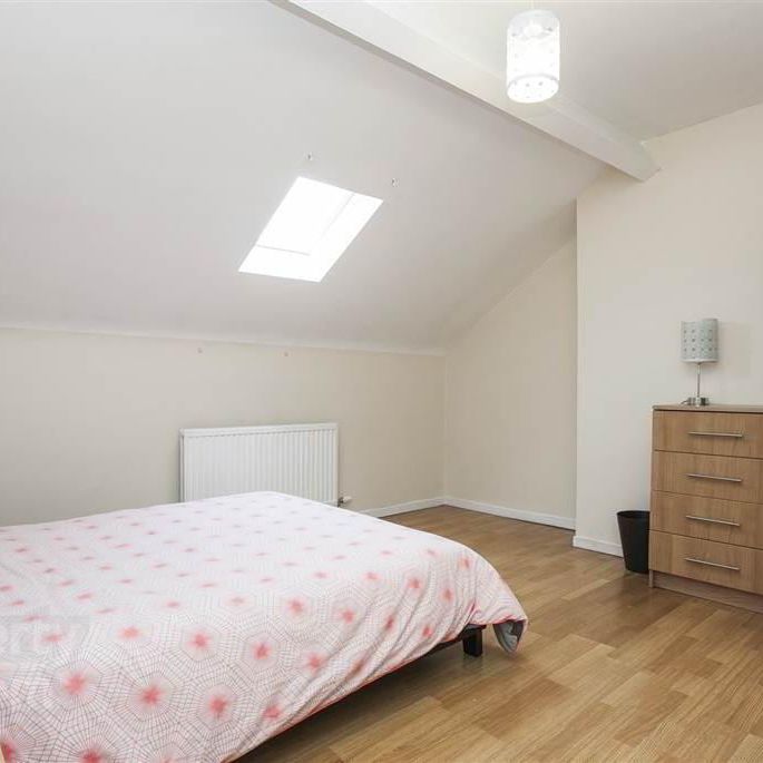 (NOT HMO Registered), 356 Donegall Road, Belfast, BT12 6FY - Photo 1