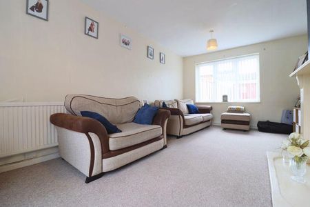 3 bedroom terraced house to rent - Photo 2