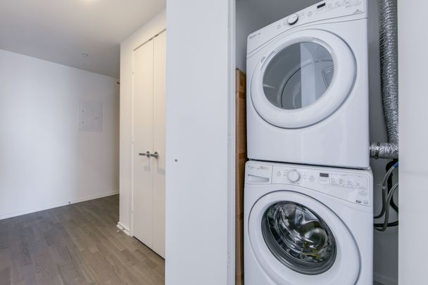 For Lease - 1 Bloor Street Unit# 3010, Toronto, Ontario - Photo 1