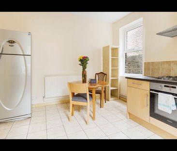 Bedsit, Edge Lane, L7 - Photo 6