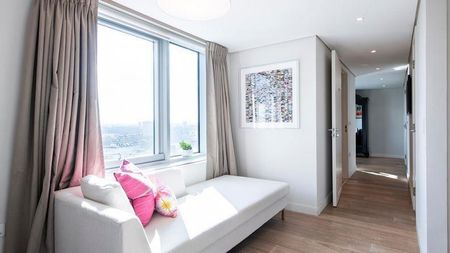 4 bedroom apartment to rent - Photo 2