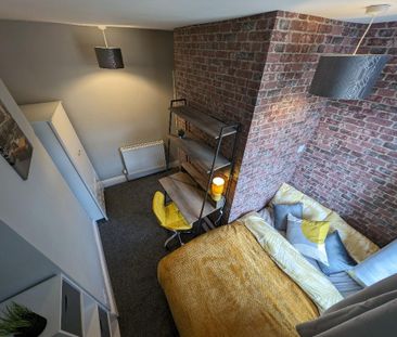 2 bedroom flat to rent - Photo 4