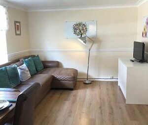 1 Postern Close - Photo 2