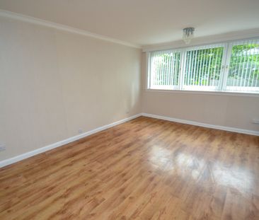 3 bed flat to rent in Hillpark Drive, Glasgow, G43 - Photo 5