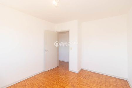 Apartamento com 2 quartos e 75m² para alugar em Independência, Porto Alegre. - Photo 4