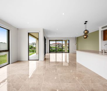 Beautiful Marina House in Sanctuary Cove - Photo 5