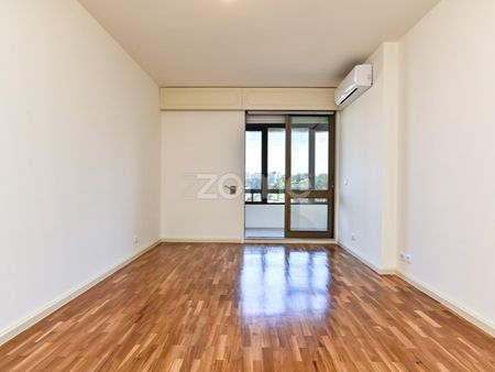 Apartamento T3 em Lisboa - Photo 2