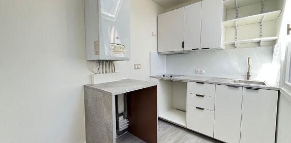 Location Appartement 1 pièce 28m² ROISSY EN FRANCE 95700 - Photo 2