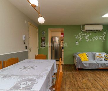 Apartamento semi mobiliado com 2 dormitórios e 1 vaga de garagem no... - Foto 6