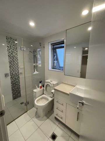 Upper Mount Gravatt - Photo 3
