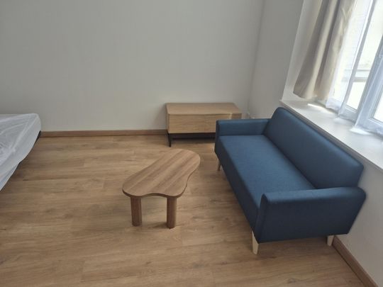Location Appartement 1 pièce 29m² BOULOGNE SUR MER 62200 - Photo 1