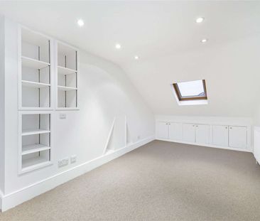 Spacious and very well presented four bedroom family home offering ... - Photo 4