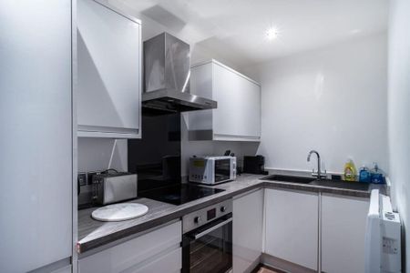 1 bedroom serviced apartment to rent - Photo 4