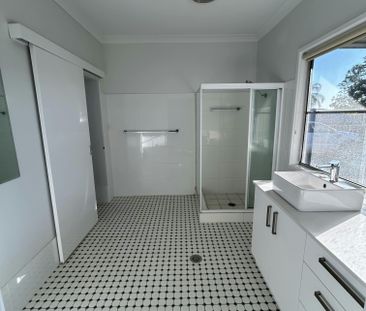 Tidy 2 Bedroom House in Oxley Vale - Photo 6