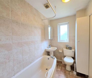 2 bedroom terraced house to rent - Photo 6