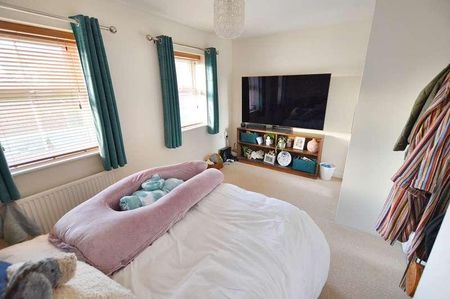 Windsor Court, Bourne, PE10 - Photo 5