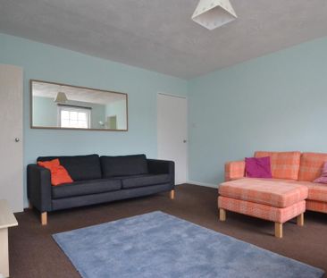 3 bedroom apartment to rent - Photo 1