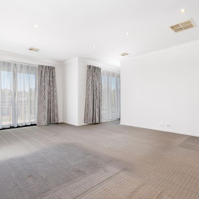 6 Roxburgh Crescent - Photo 1