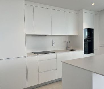 2 room luxury Flat for rent in Fuengirola, Spain - Photo 3