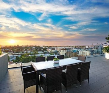 Experience Luxury Living with Views Over the Central Park Precinct - Photo 3