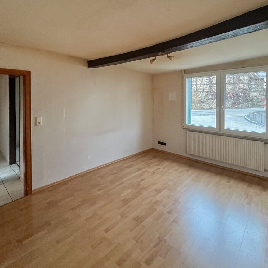 Solides, unterkellertes Einfamilienhaus mit optionalem Stellplatz zur Miete! - Foto 1