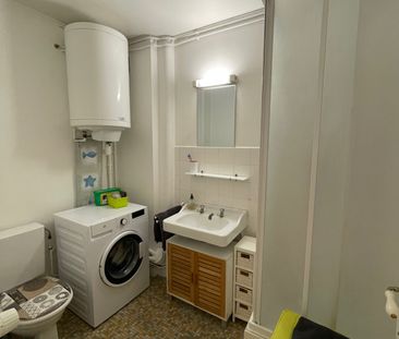 Location Appartement 1 pièce 30m² - Photo 4