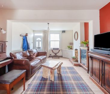 Horns Road, Stroud, Gloucestershire, GL5 - Photo 1