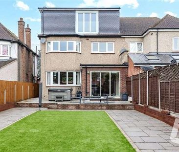 Cranborne Gardens, Upminster, RM14 - Photo 5