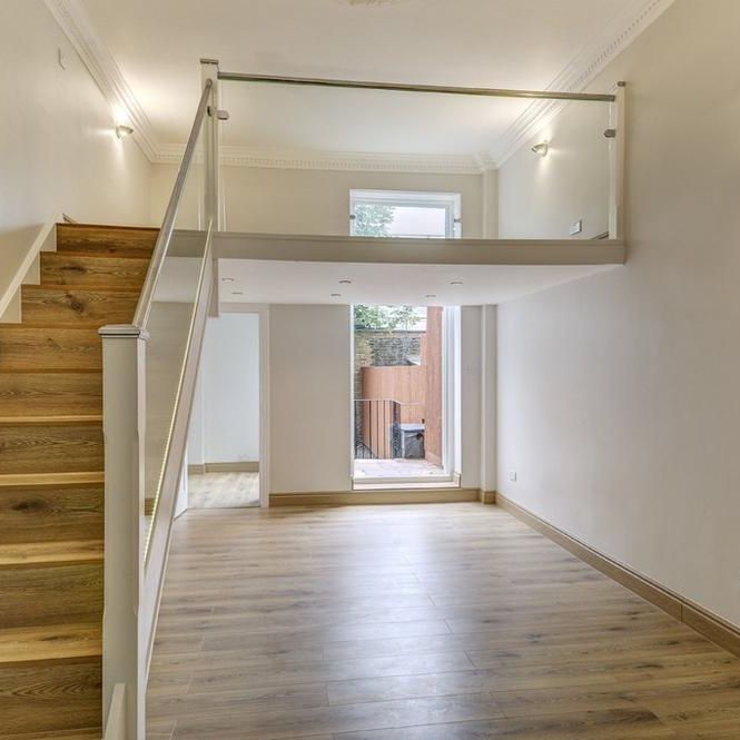 2 bedroom property to let - Photo 1