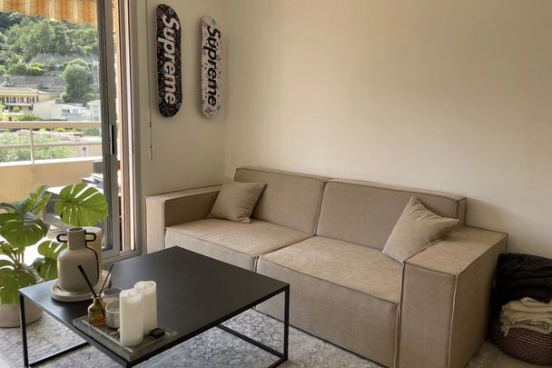 MENTON, LOCATION SAISONNIÈRE - BEAU 2P, TERRASSES & PISCINE - Photo 1