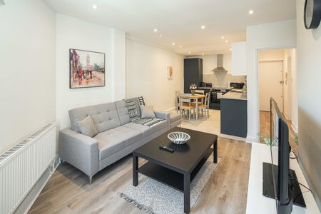 2 Bed Flat, Berwick Street, W1F - Photo 5