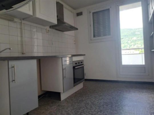 Location appartement 4 pièces - 68.23m² à Seyssins (38180) - Photo 1