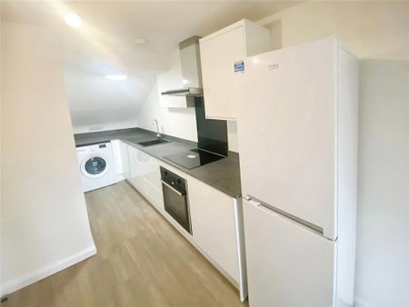 1 bedroom flat to rent - Photo 3