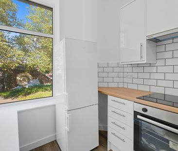 3 Bed Flat, Seven Sisters Road, N15 - Photo 3