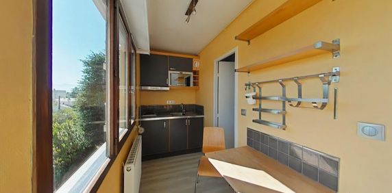 Location Appartement 1 pièce Meublé 18m² ROMANS SUR ISERE 26100 - Photo 2