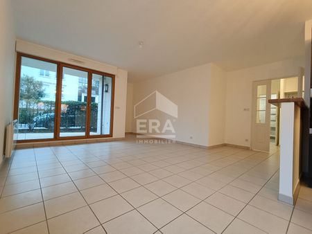 Location Appartement 3 pièces 66m² ST CYR SUR LOIRE 37540 - Photo 2