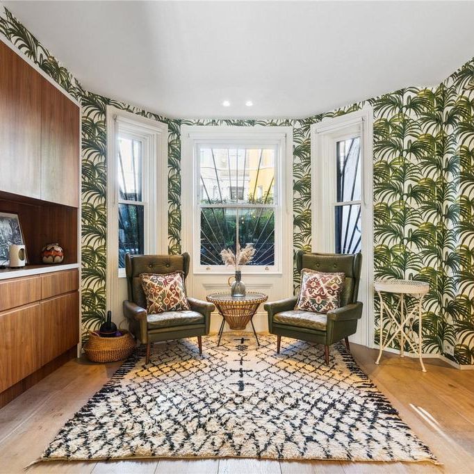 4 bedroom terraced house to rent - Photo 1