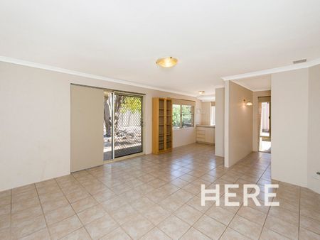 125 Mars Street, CARLISLE WA 6101 - Photo 3