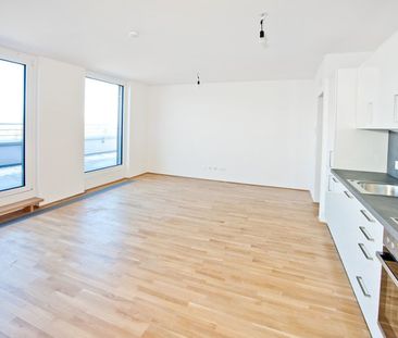 Top Dachgeschoss-Wohnung mit großzügiger Freifläche! - Photo 6